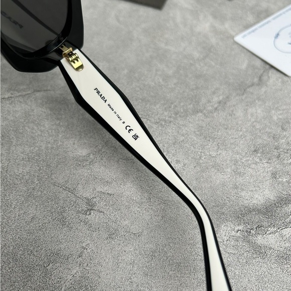 ?Prada Black and White Sunglasses